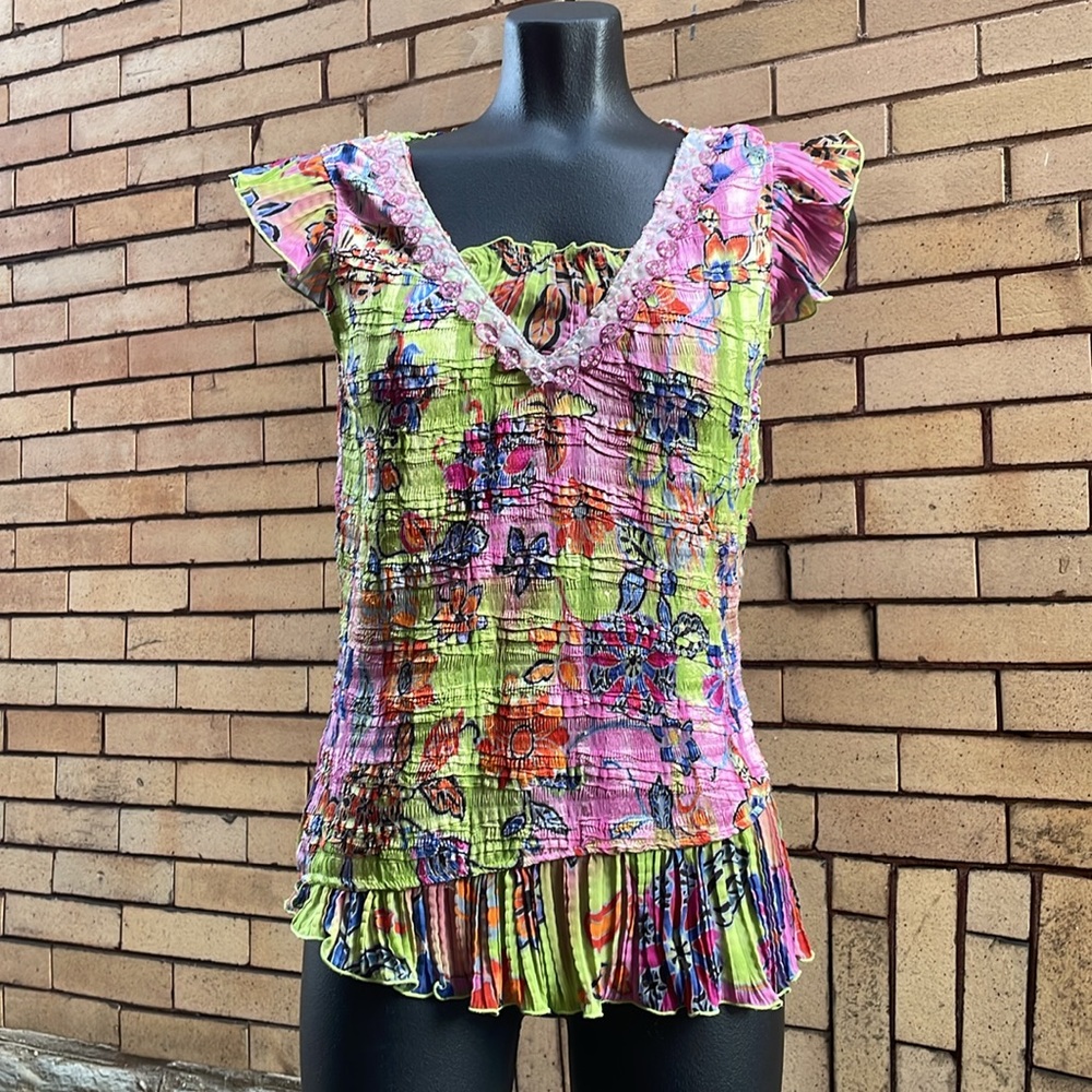 Vintage y2k 90's Alberto Makali ruffle Beaded Floral Top Size Medium